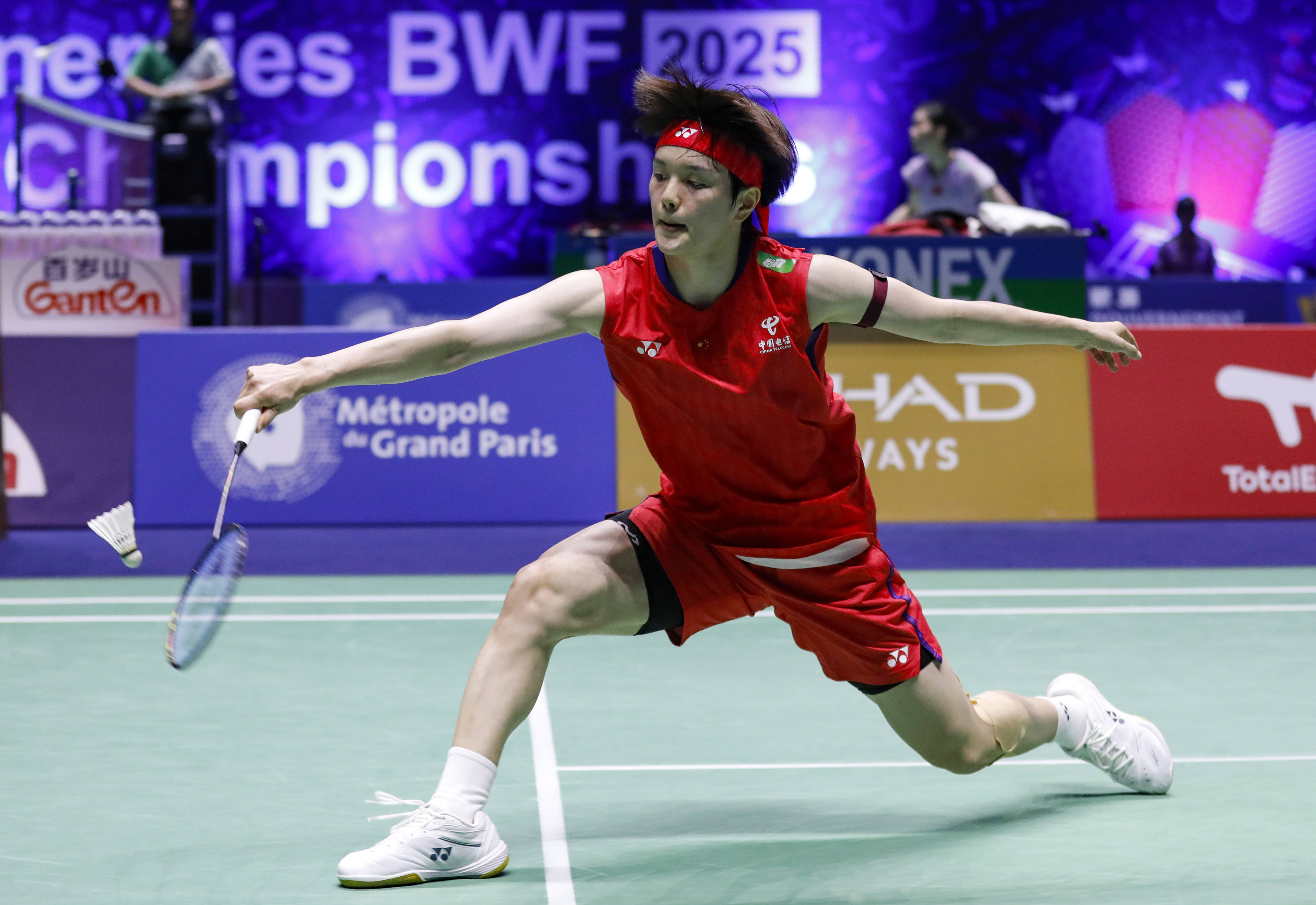 包含印度羽毛球队爆冷丹麦羽毛球队，辛杜统治全场的词条