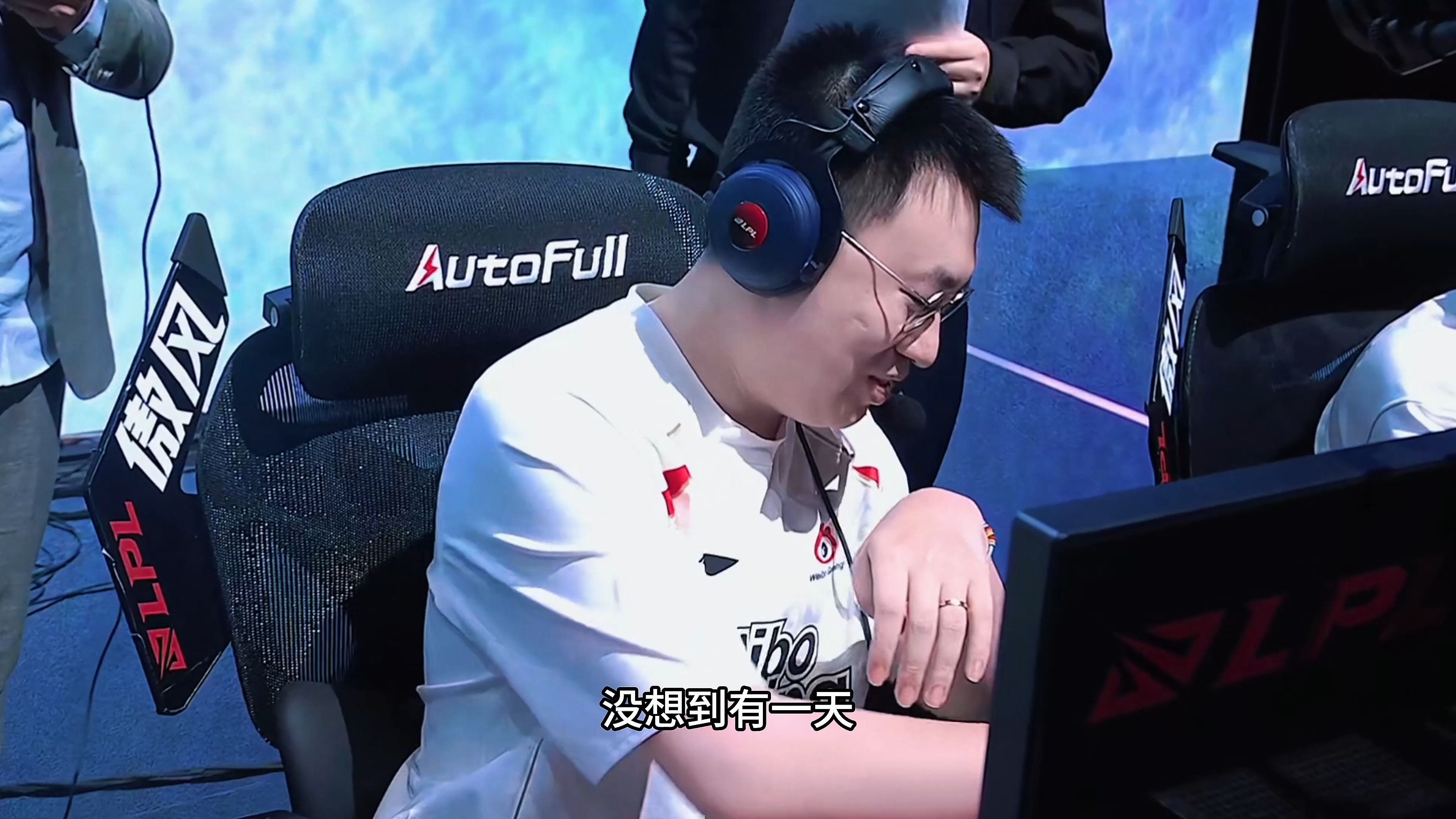 包含JDG逆转BDS，369打破历史纪录的词条