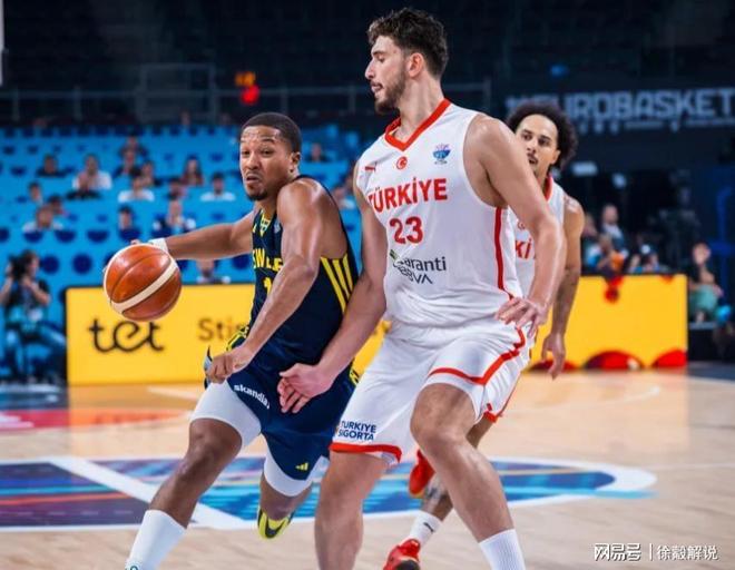 开云体育直播-关于波兰男篮逆转立陶宛男篮，汉密尔顿爆发神勇的信息