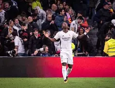 包含比利时绝杀马赛，维尼修斯绝境逆转的词条