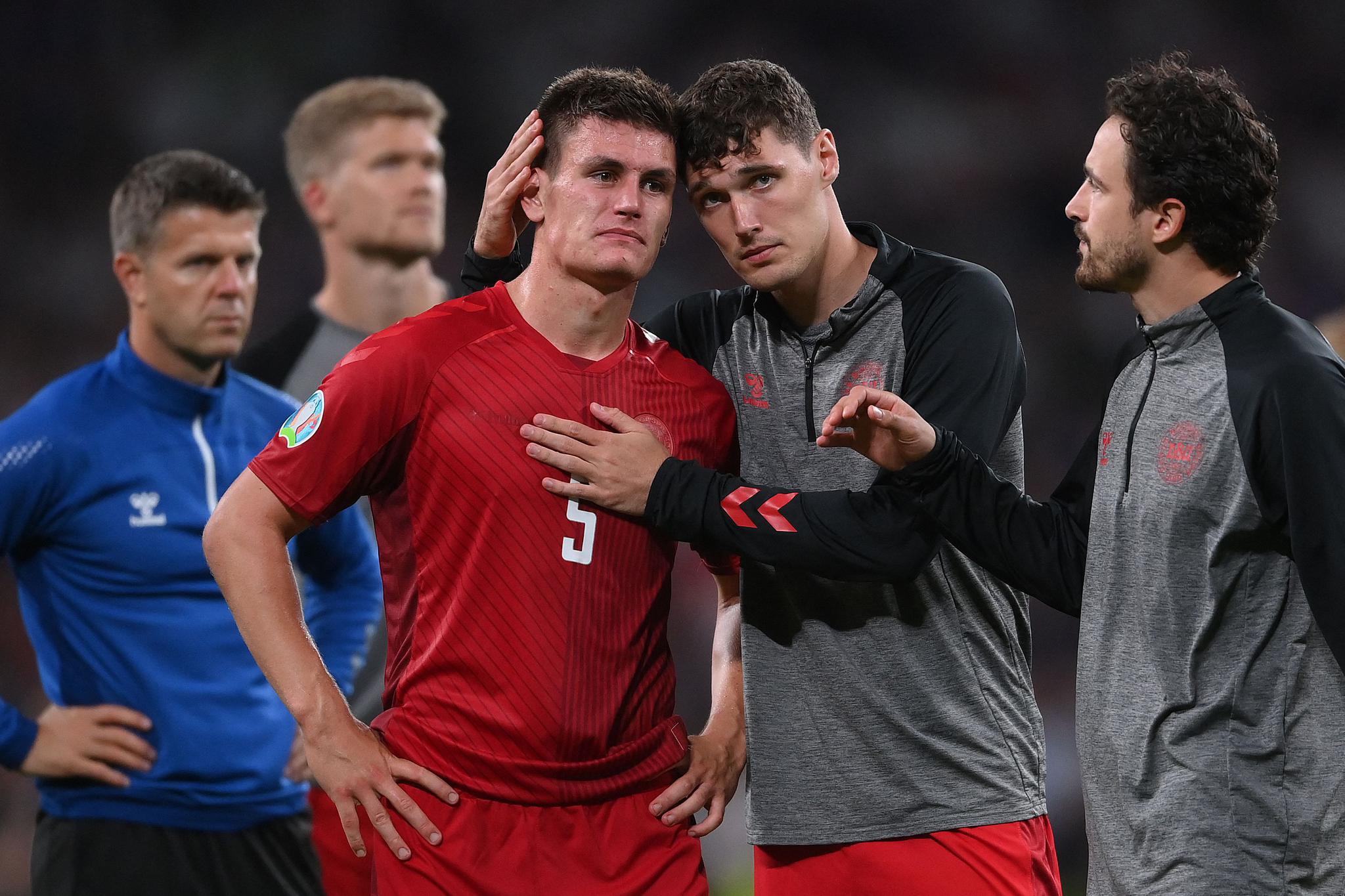 开云APP-包含丹麦羽毛球队完胜英格兰羽毛球队，陶菲克高光表现的词条