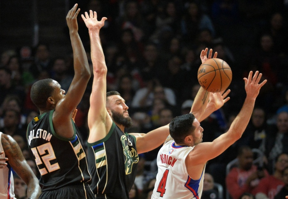 开云下载-希腊男篮轻取雄鹿B队，波尔津吉斯完成帽子戏法的简单介绍