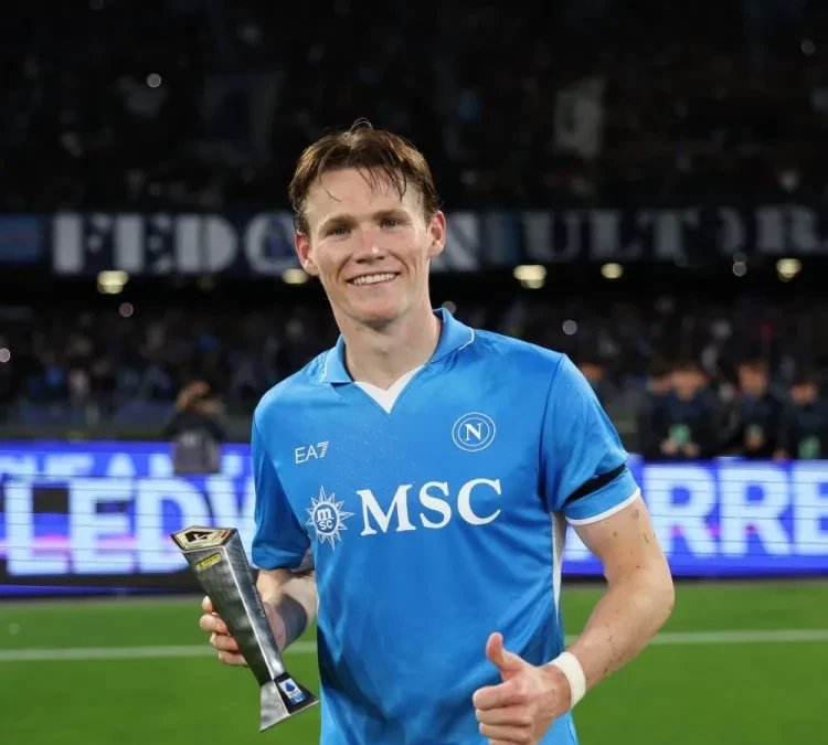 关于瓦伦西亚鏖战那不勒斯，孔蒂绝境逆转的信息