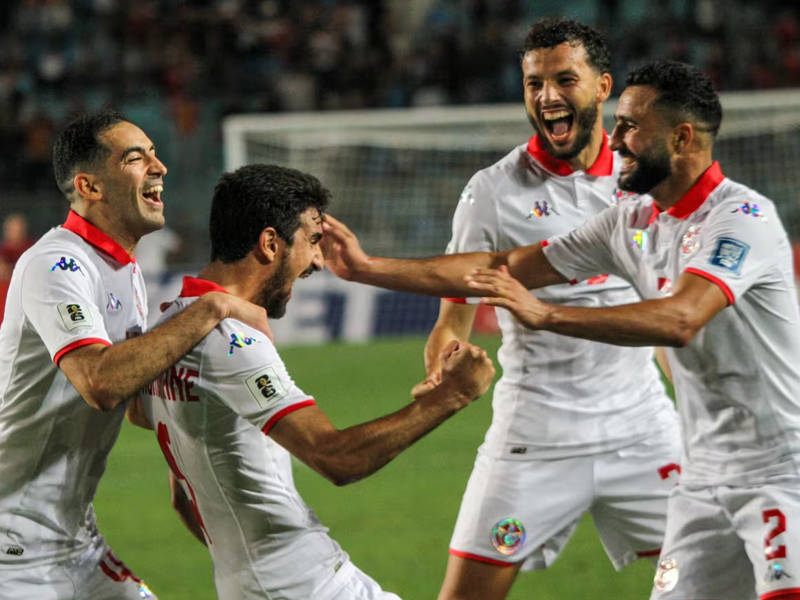 开云体育在线-意大利国家队力克对手，晋级下一轮比赛的简单介绍