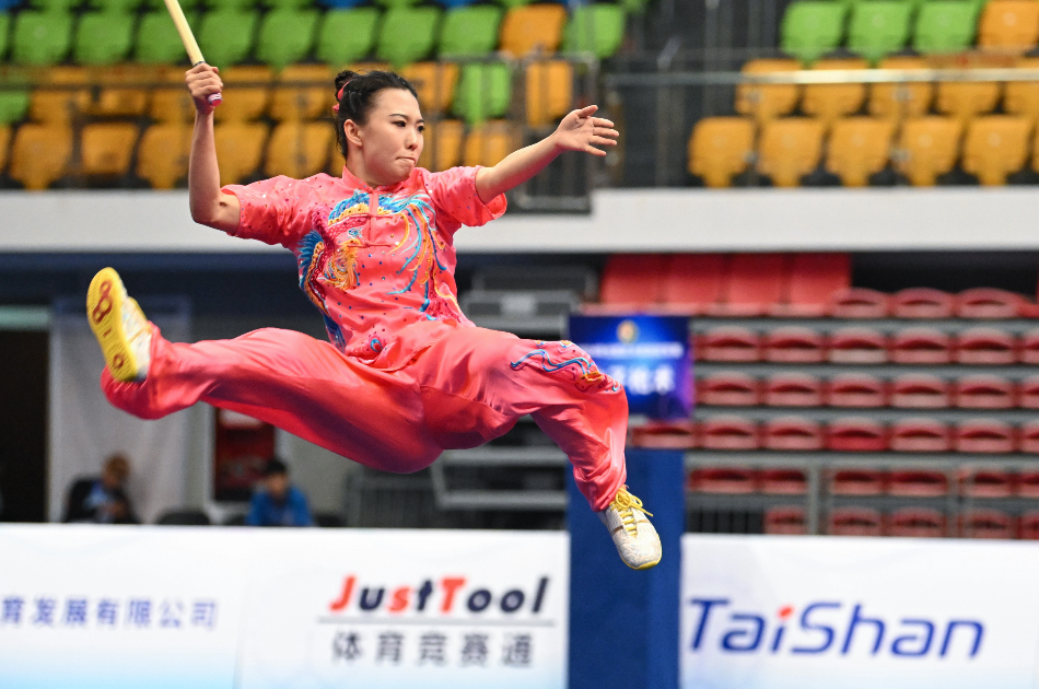 武林风单打选手勇夺金牌，实力碾压对手